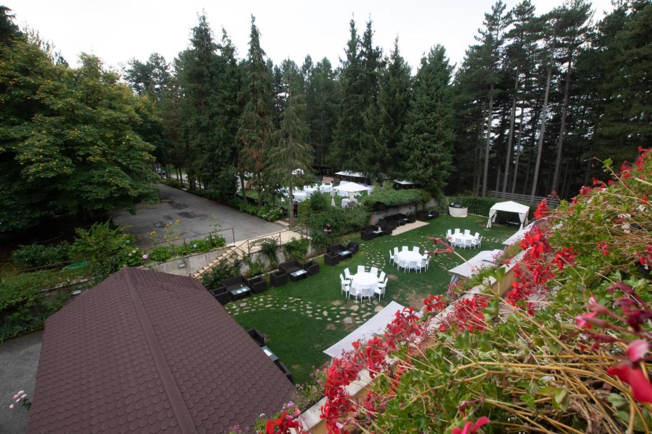 Parco Dei Pini - Sila Wellness Hotel ตาแวร์นา ภายนอก รูปภาพ