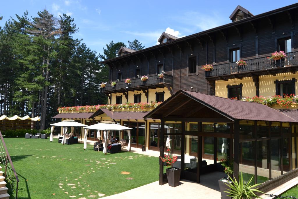 Parco Dei Pini - Sila Wellness Hotel ตาแวร์นา ภายนอก รูปภาพ